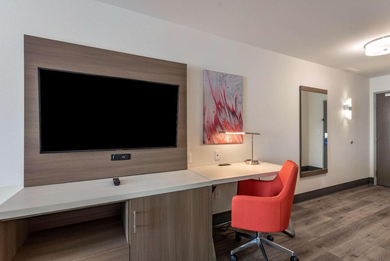 Comfort Suites Colorado Springs East - Medical Center Area מראה חיצוני תמונה