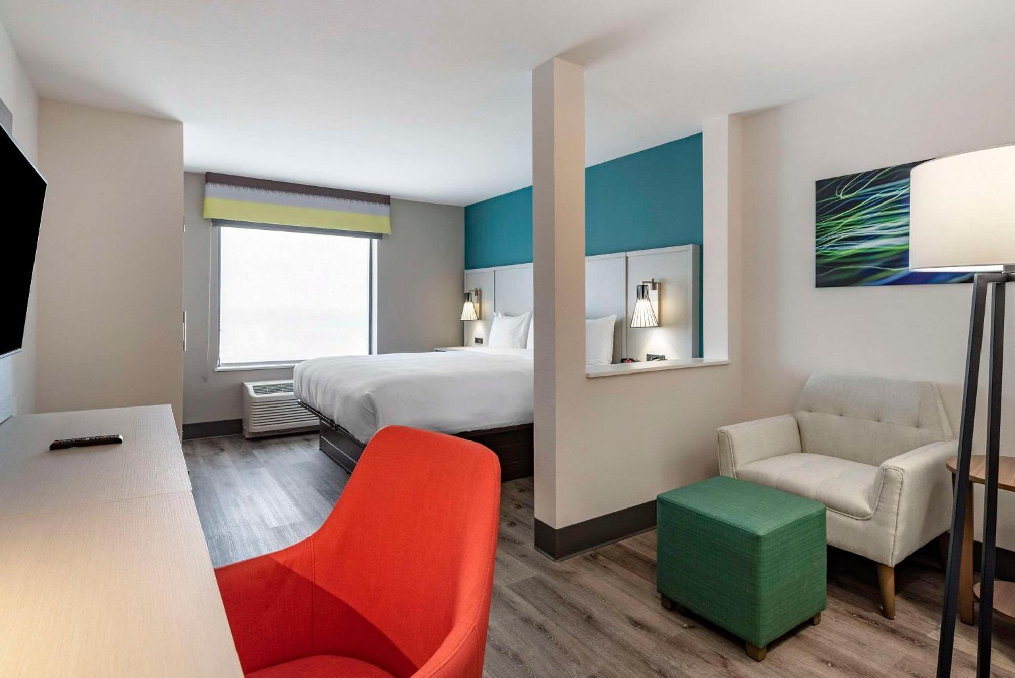 Comfort Suites Colorado Springs East - Medical Center Area מראה חיצוני תמונה